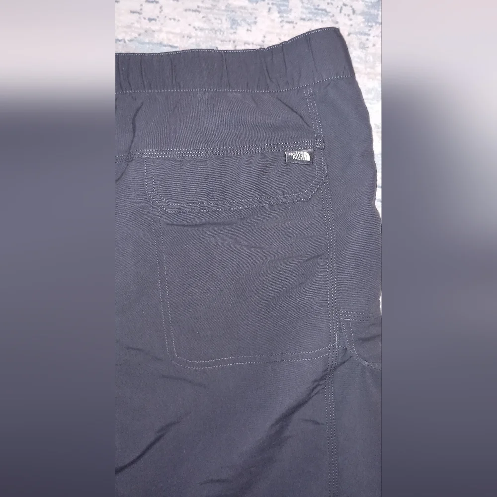The North Face Men's Hiking Shorts Dark Gray Size XXL